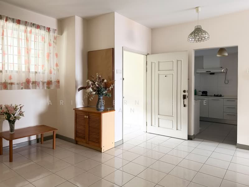 Condominium for Sale at Cameron Towers - Maria Bernadette Tan - Kitchen - PropertyGuru.com.my