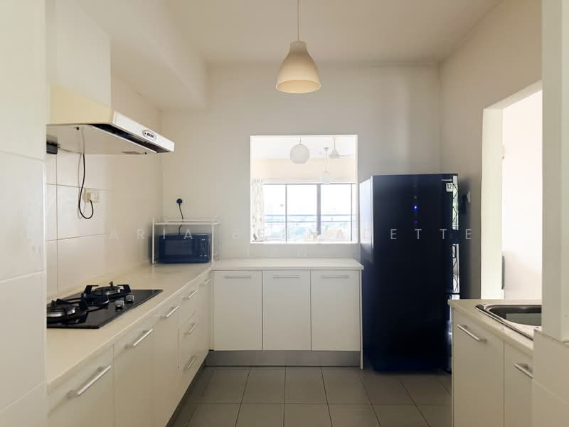 Condominium for Sale at Cameron Towers - Maria Bernadette Tan - Kitchen - PropertyGuru.com.my