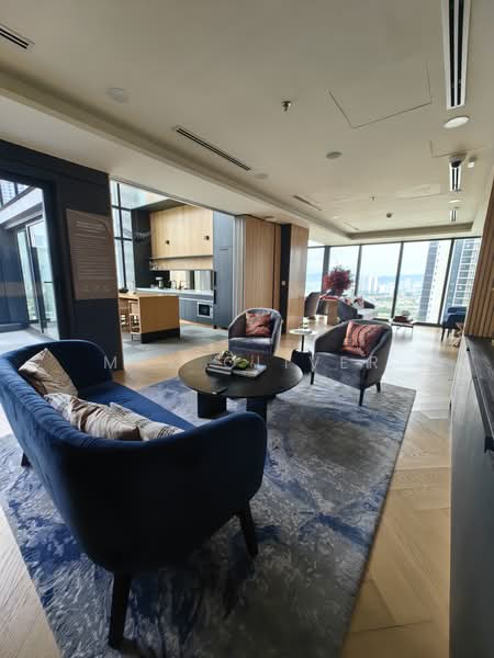 Servis Apartment untuk Dijual di TRX Residences - Mak Oliver - Living Room - PropertyGuru.com.my