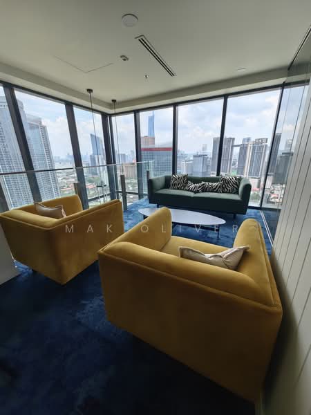 Servis Apartment untuk Dijual di TRX Residences - Mak Oliver - Living Room - PropertyGuru.com.my