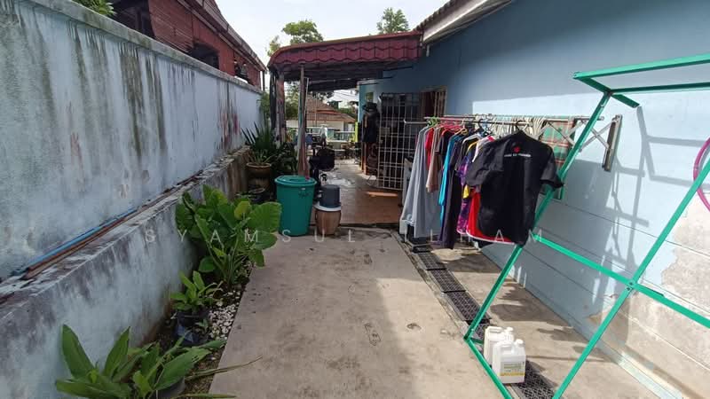 Rumah Berkembar untuk Dijual di Subang (Selangor) - Syamsul Ilham - Exterior - PropertyGuru.com.my