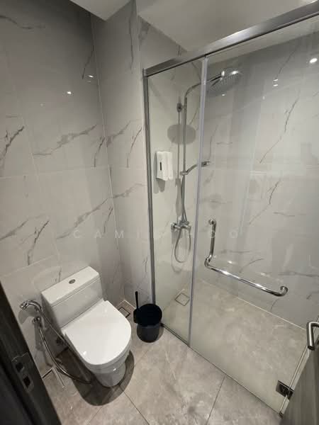 Service Residence for Rent at Agile Bukit Bintang - Camie Hoo - Bathroom - PropertyGuru.com.my