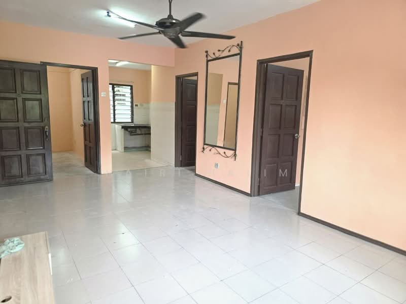 Flat for Sale at Flat PKNS Section 7 - Hairi Halim - PropertyGuru.com.my