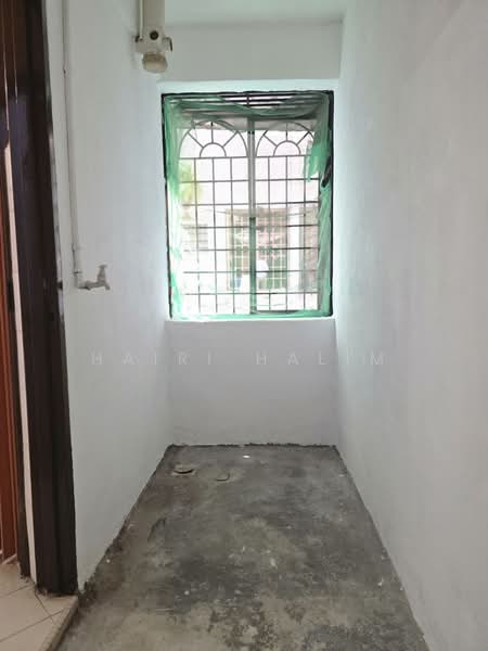 Flat for Sale at Flat PKNS Section 7 - Hairi Halim - PropertyGuru.com.my