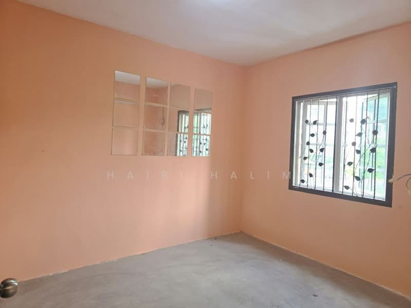 Flat for Sale at Flat PKNS Section 7 - Hairi Halim - PropertyGuru.com.my