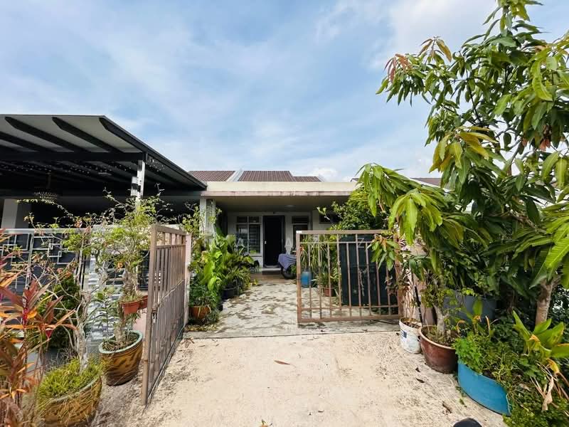 Rumah Teres untuk Dijual di Johor Bahru (Johor) - Ida Aziz - Exterior - PropertyGuru.com.my