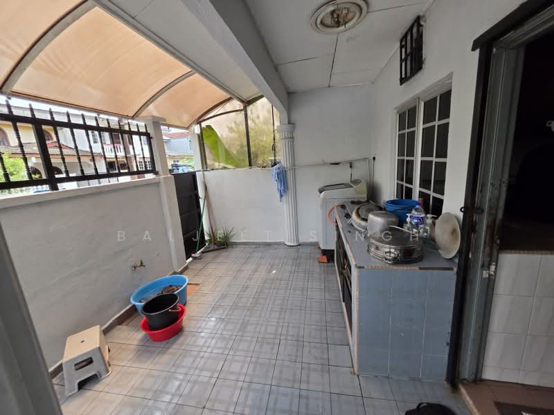 Cluster House for Sale in Shah Alam (Selangor) - Baljeet Singh - Balcony - PropertyGuru.com.my
