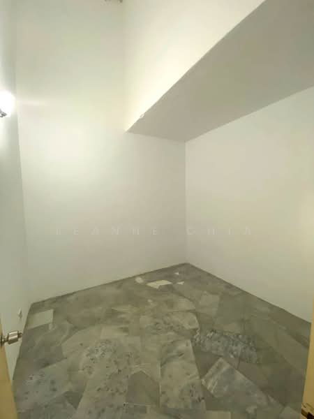 1-storey Terraced House for Sale in Seksyen 4, Taman Kinrara (Puchong) - Leanne Chia - Room - PropertyGuru.com.my