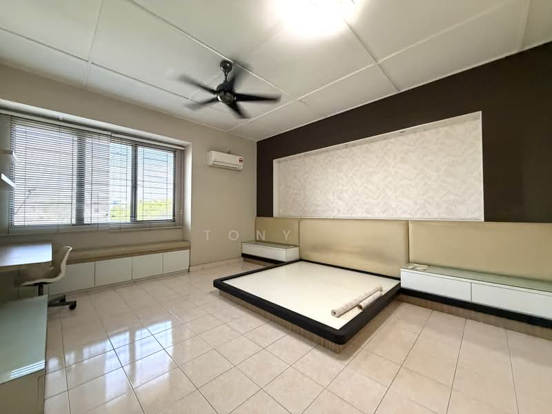 Rumah Teres 2 Tingkat untuk Dijual di Bandar Bukit Tinggi 2 (Klang) - Tony . - Bedroom - PropertyGuru.com.my