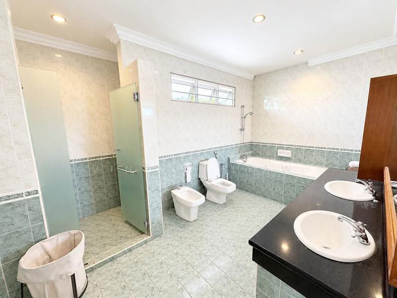 Semi-Detached House for Sale in Tropicana (Selangor) - Vincent Liaw - Bathroom - PropertyGuru.com.my