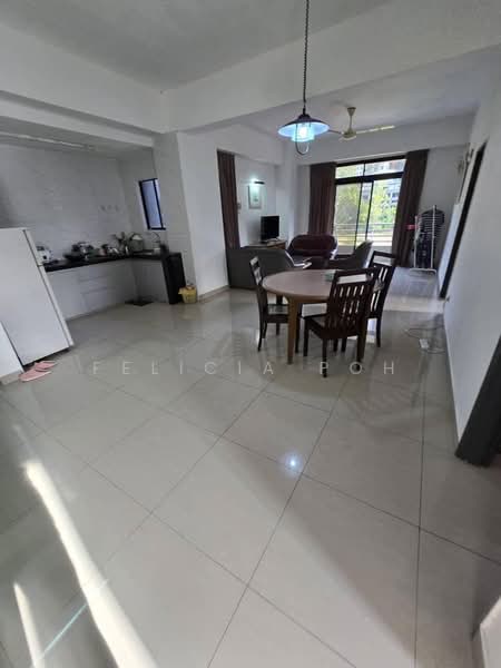 Pangsapuri untuk Disewa di Kempas Apartment - Felicia Poh - Living Room - PropertyGuru.com.my