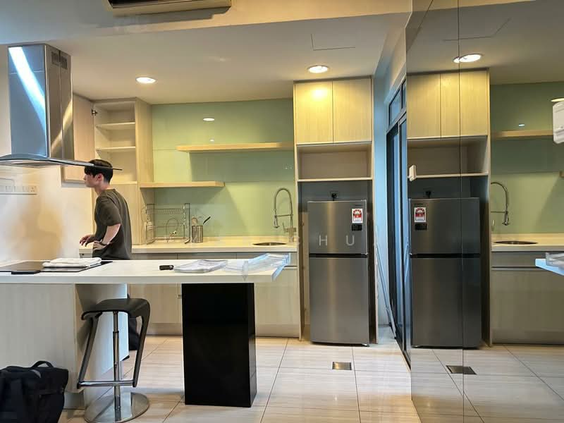 Servis Apartment untuk Dijual di Eve Suite / NZX Square - Ryan Chua - Kitchen - PropertyGuru.com.my