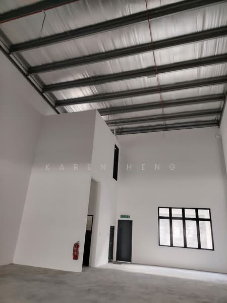 Shop / Office for Rent in Indahpura Industrial Park (Kulai) - Karen Heng - Interior - PropertyGuru.com.my