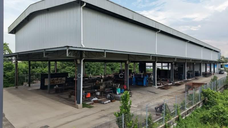 Factory for Sale in Tmn Perindustrian Pekan Nenas 1 (Pekan Nanas) - Joan Chia - Exterior - PropertyGuru.com.my