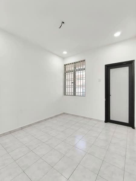 2-storey Terraced House for Sale in Taman Mount Austin (Tebrau) - Andrew Teo - Interior - PropertyGuru.com.my
