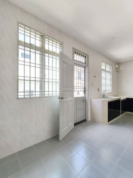 2-storey Terraced House for Sale in Taman Mount Austin (Tebrau) - Andrew Teo - PropertyGuru.com.my