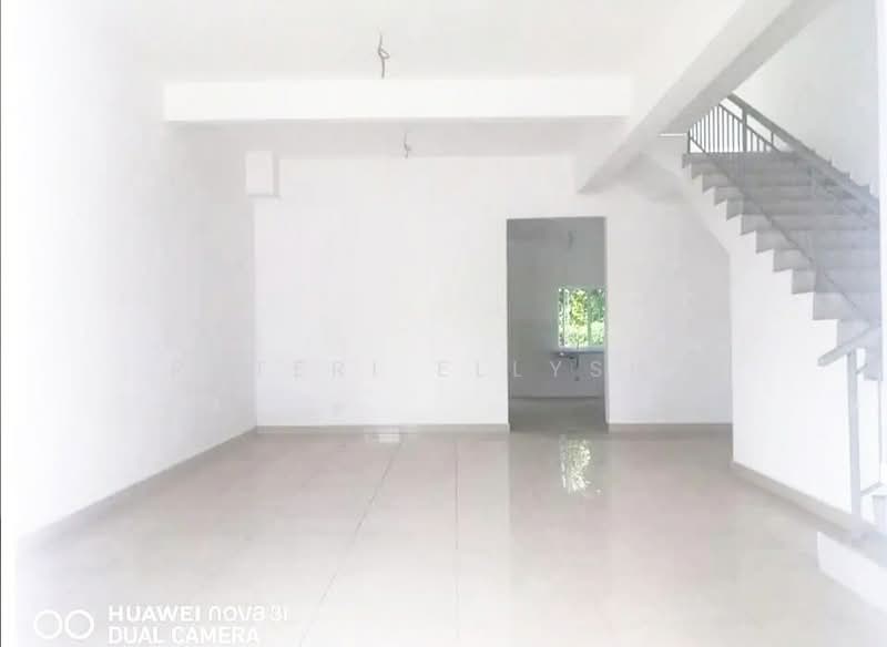 2-storey Terraced House for Sale in Dengkil (Selangor) - Puteri Ellysha - Interior - PropertyGuru.com.my