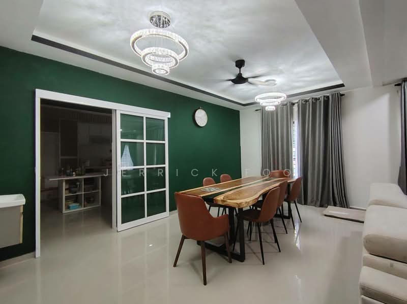 Rumah Teres 2 Tingkat untuk Dijual di Bukit Beruntung (Selangor) - Jerrick Foo - Dining Room - PropertyGuru.com.my