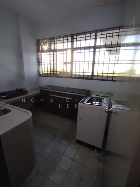 Pangsapuri untuk Disewa di Sri Akasia - Hong Charng Lee - Kitchen - PropertyGuru.com.my