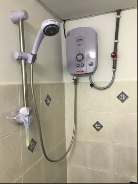 Condominium for Rent at Vista Komanwel C - DARREN WONG - Bathroom - PropertyGuru.com.my