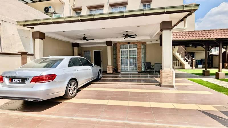 2.5-storey Terraced House for Sale in Seksyen 7 (Shah Alam) - BILYA ARIFF - Exterior - PropertyGuru.com.my