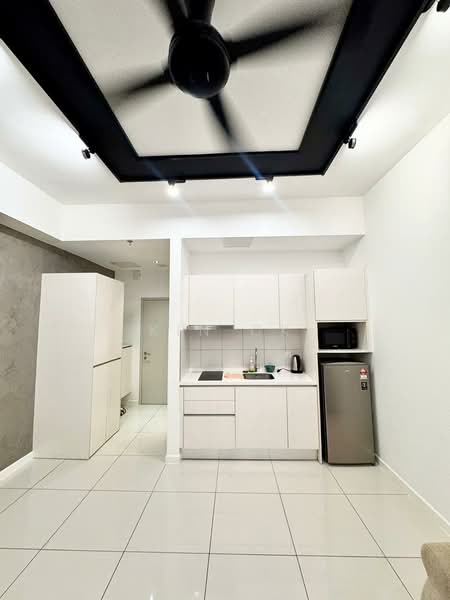 Servis Apartment untuk Disewa di Chambers - Kin CK - Kitchen - PropertyGuru.com.my