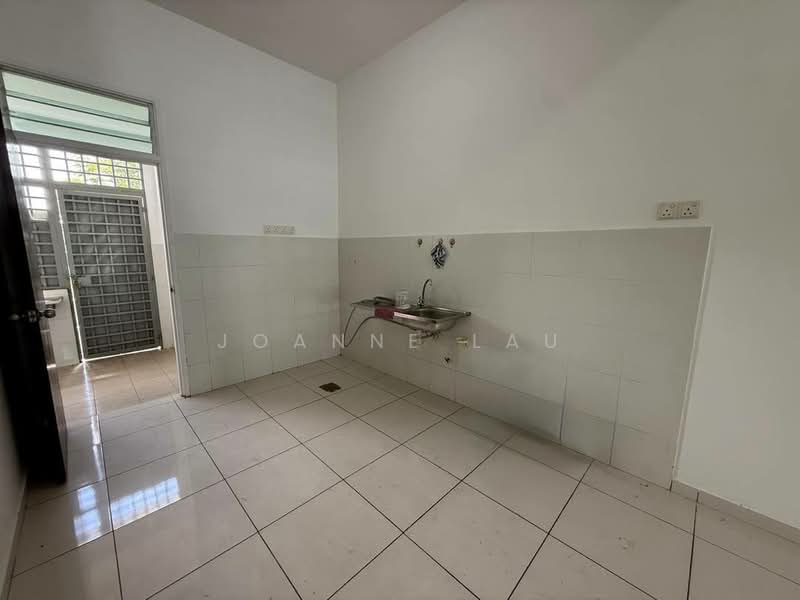 2-storey Terraced House for Sale in Taman Nusa Sentral (Iskandar Puteri (Nusajaya)) - Joanne Lau - Kitchen - PropertyGuru.com.my