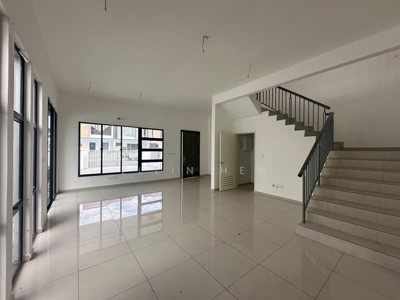 Rumah Teres 2 Tingkat untuk Dijual di Taman Desa Tebrau (Tebrau) - Ellin Hew - Living Room - PropertyGuru.com.my