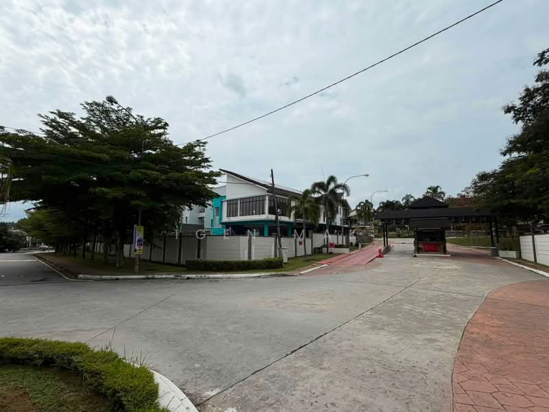 Bungalow for Sale in Saujana Villa (Kajang) - Igen Mak - Exterior - PropertyGuru.com.my