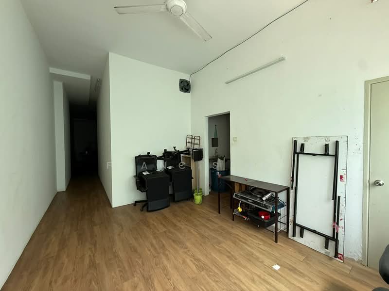 Kedai untuk Disewa di Jalan Klang Lama (Old Klang Road) (Kuala Lumpur) - Francis Ng - Interior - PropertyGuru.com.my