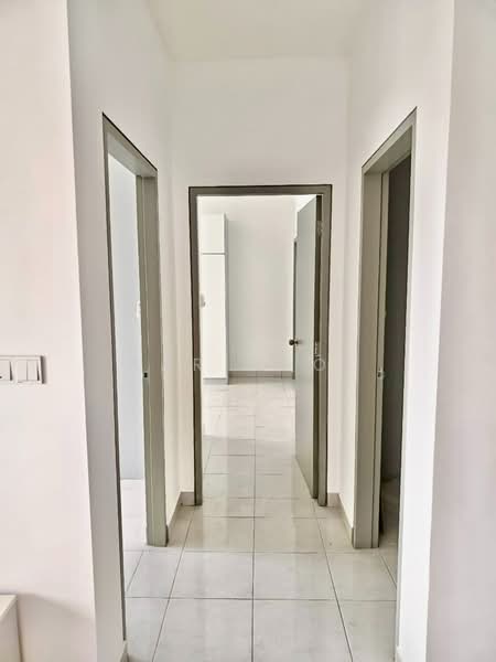 Apartment for Rent at Idaman Melur @ Cybersouth - Kar Hooi - Corridor - PropertyGuru.com.my