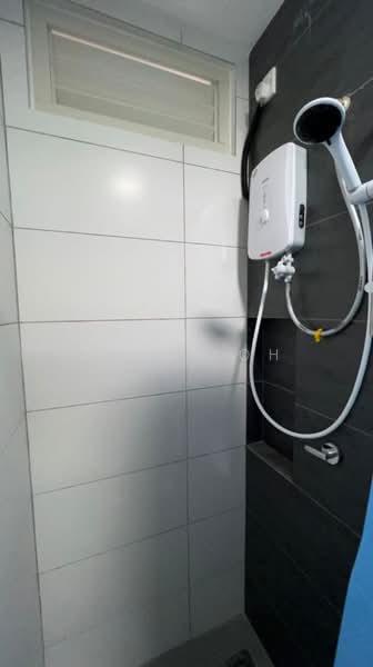 Service Residence for Rent at Horizon Suites - Joan Loh - Bathroom - PropertyGuru.com.my