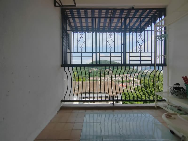 Pangsapuri untuk Disewa di Desa View Towers - Yean Ma - Balcony - PropertyGuru.com.my