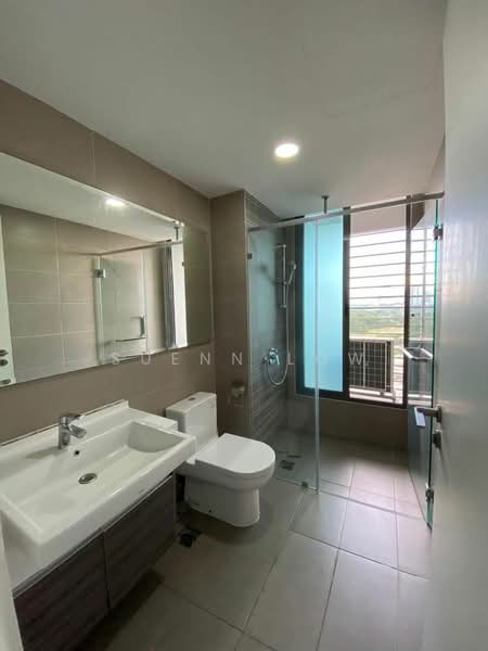 Servis Apartment untuk Dijual di Teega Suites - Suenn Low - Bathroom - PropertyGuru.com.my