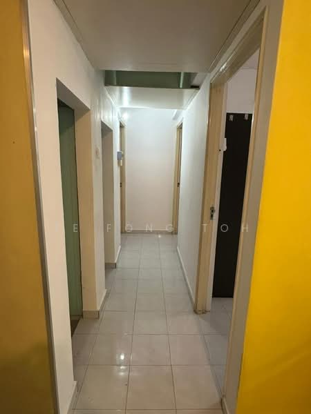 Rumah Flat untuk Dijual di Taman Daya - Jalan Enau 16,20 - Ee Fong Toh - Corridor - PropertyGuru.com.my