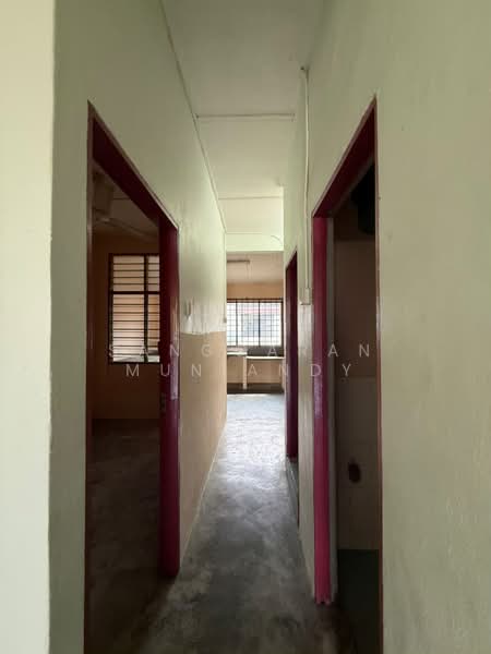 Rumah Teres 1 Tingkat untuk Dijual di Karangan (Kedah) - Sanggaran Muniandy - Corridor - PropertyGuru.com.my