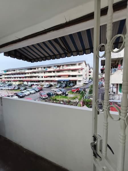 Flat for Sale at Flat Taman Ungku Tun Aminah - Jayden Ng - Exterior - PropertyGuru.com.my