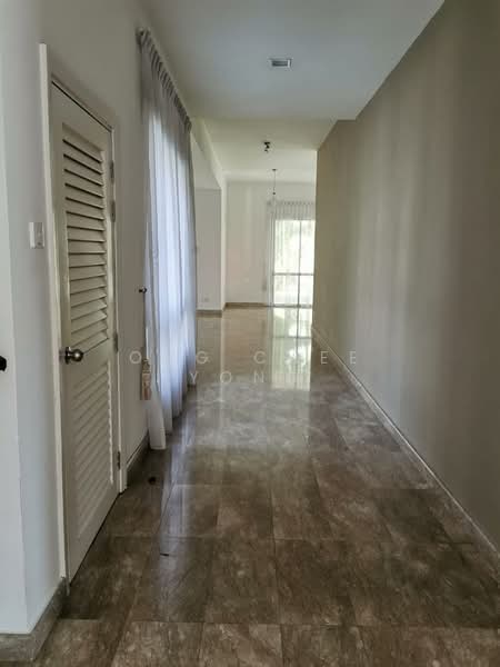 Bungalow for Sale in Valencia (Sungai Buloh) - Ong Chee Yong - Corridor - PropertyGuru.com.my
