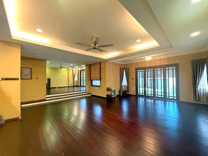 Bungalow for Sale in Seksyen 11 (Shah Alam) - Akmal Adam - Living Room - PropertyGuru.com.my