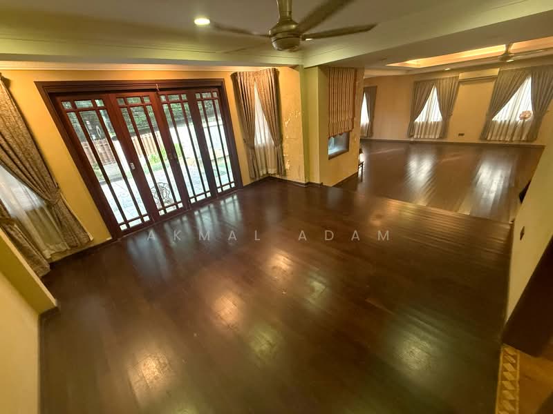 Bungalow for Sale in Seksyen 11 (Shah Alam) - Akmal Adam - Living Room - PropertyGuru.com.my