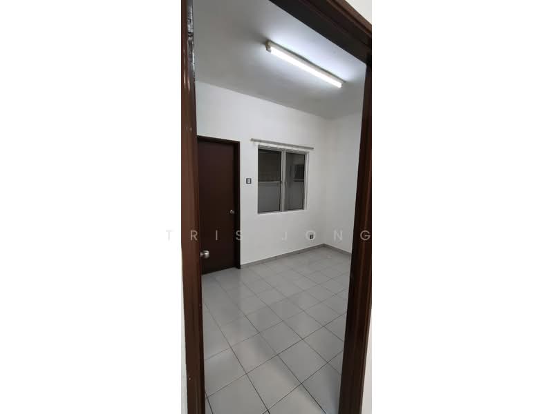 Townhouse for Rent in Taman Amansiara (Rawang) - Tris Jong - Interior - PropertyGuru.com.my