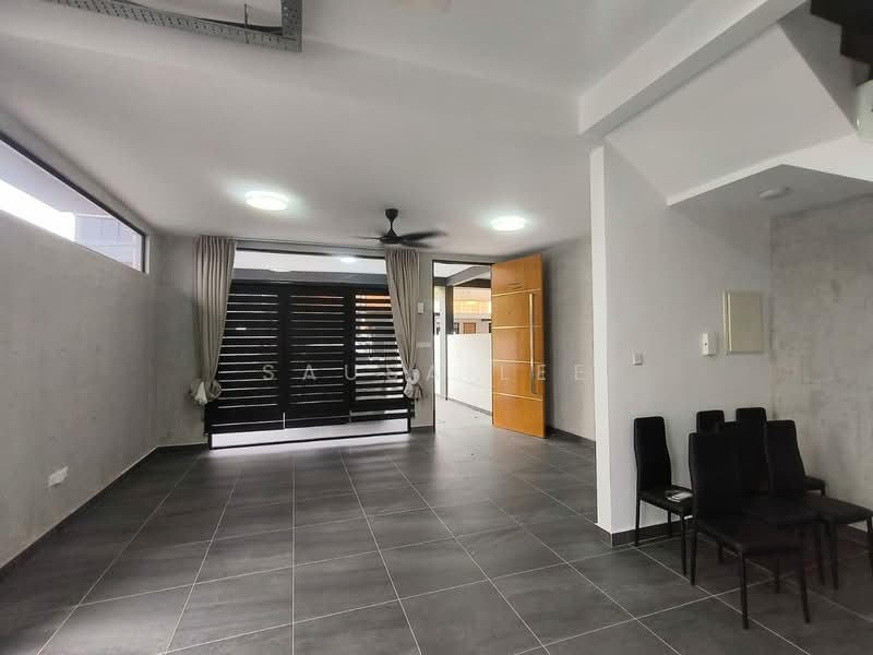 Rumah Teres 3 Tingkat untuk Dijual di Kulai (Johor) - Sausa Lee - Entrance - PropertyGuru.com.my