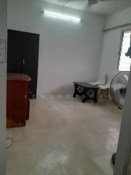 Pangsapuri untuk Disewa di Taman Medan Jaya Apartment - Edmund Goh - Living Room - PropertyGuru.com.my