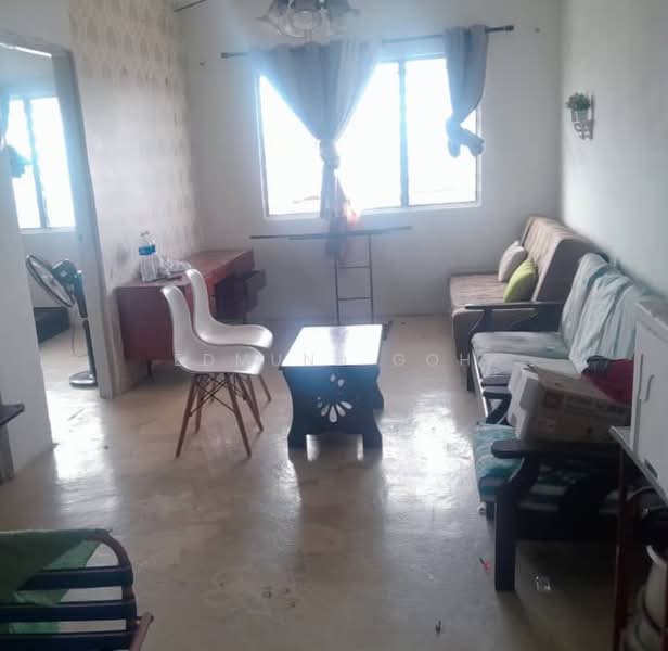 Pangsapuri untuk Disewa di Taman Medan Jaya Apartment - Edmund Goh - Living Room - PropertyGuru.com.my