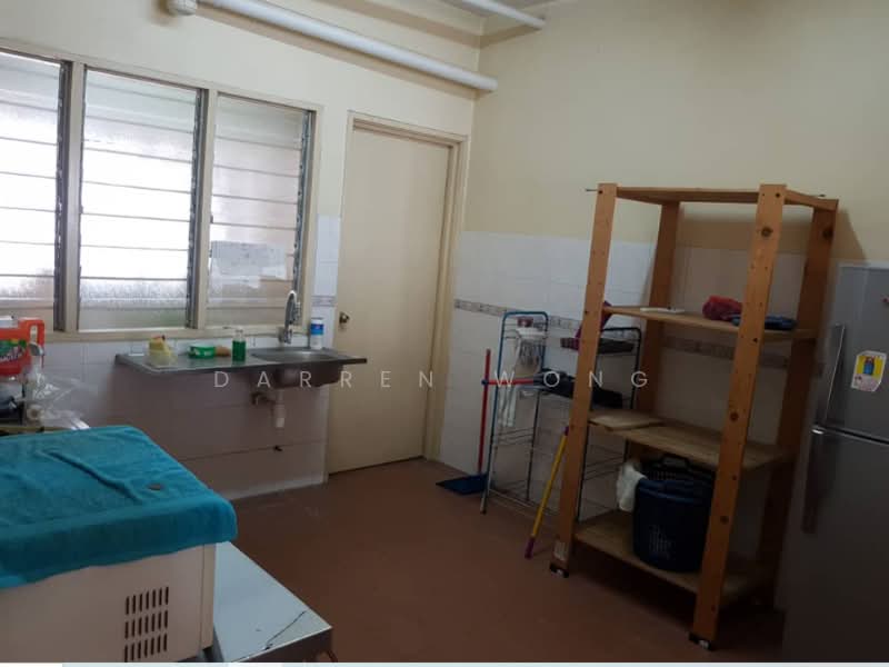 Condominium for Rent at Vista Komanwel B - DARREN WONG - Kitchen - PropertyGuru.com.my