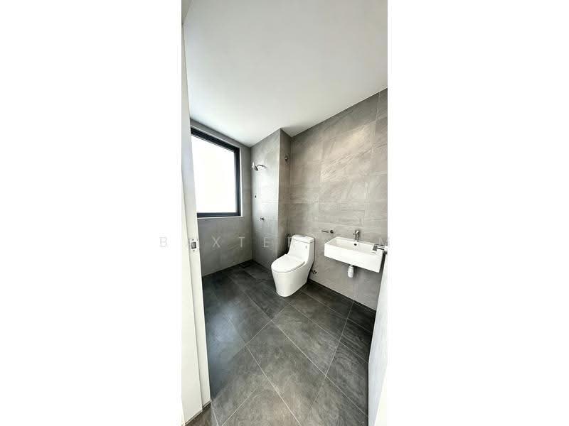Service Residence for Sale at SUNSURIA FORUM SERVICED APARTMENT - Baxter Lim - Bathroom - PropertyGuru.com.my