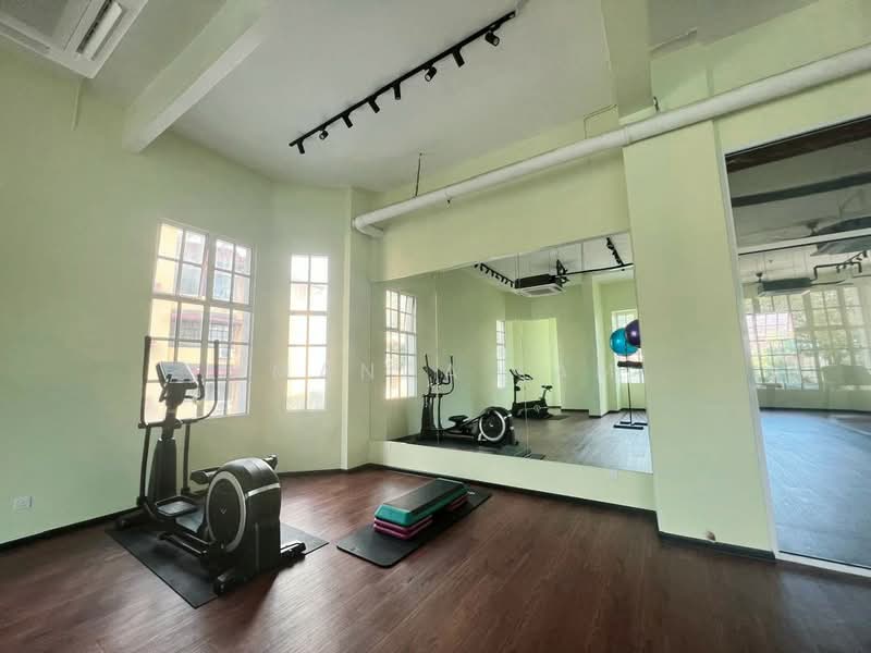 Kondominium untuk Dijual di Gurney Beach Resort - Amanda Lam - Gym - PropertyGuru.com.my