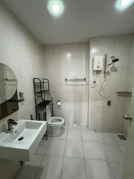 Service Residence for Rent at i-Residence @ i-City - Leow Yuh Biau - Bathroom - PropertyGuru.com.my