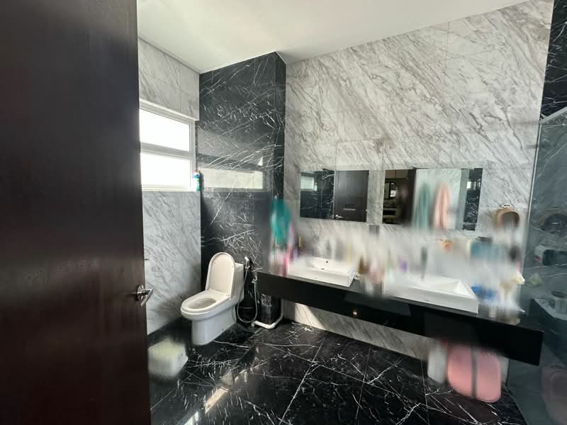 Bungalow for Sale in Iskandar Puteri (Nusajaya) (Johor) - Liew Lih Yi - Bathroom - PropertyGuru.com.my