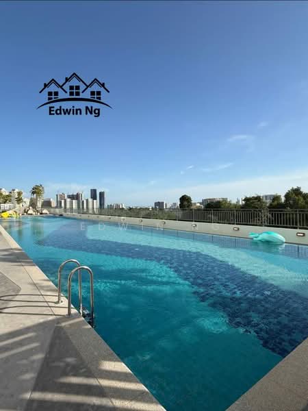 Kondominium untuk Dijual di Terraces Condominium - Edwin Ng - Pool - PropertyGuru.com.my